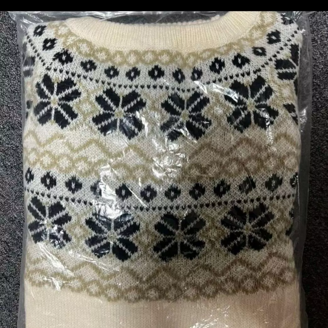 Women's Retro Loose Casual Crew Neck Sweater SIZE XL thumbnail