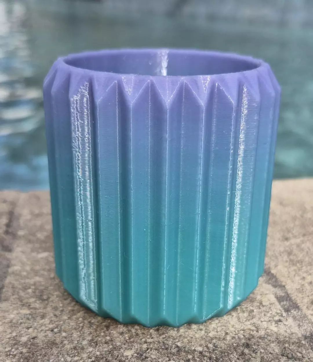 3.75" Accordion Rib Planter Plant Pot thumbnail