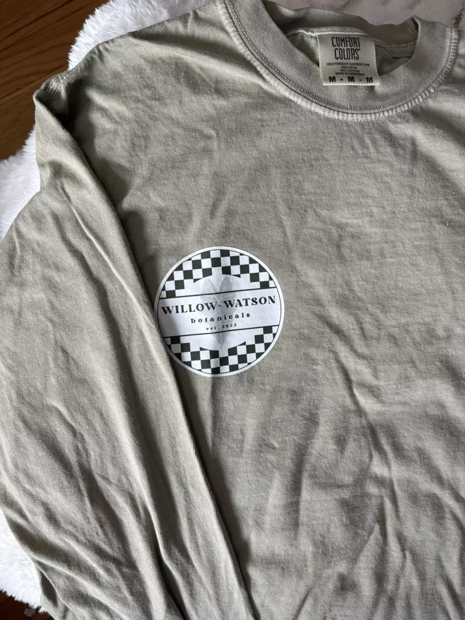 Alocasia Logo Long Sleeve Tee Khaki Medium thumbnail