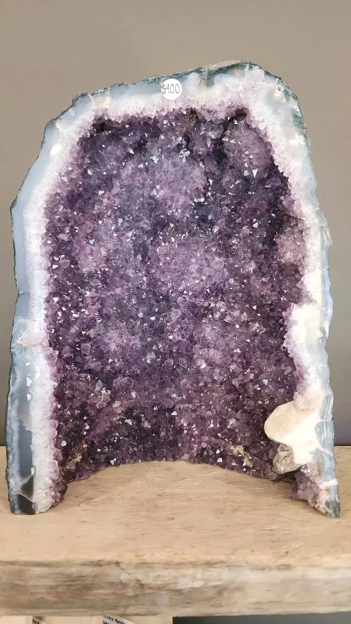 Large high grade Amethyst thumbnail