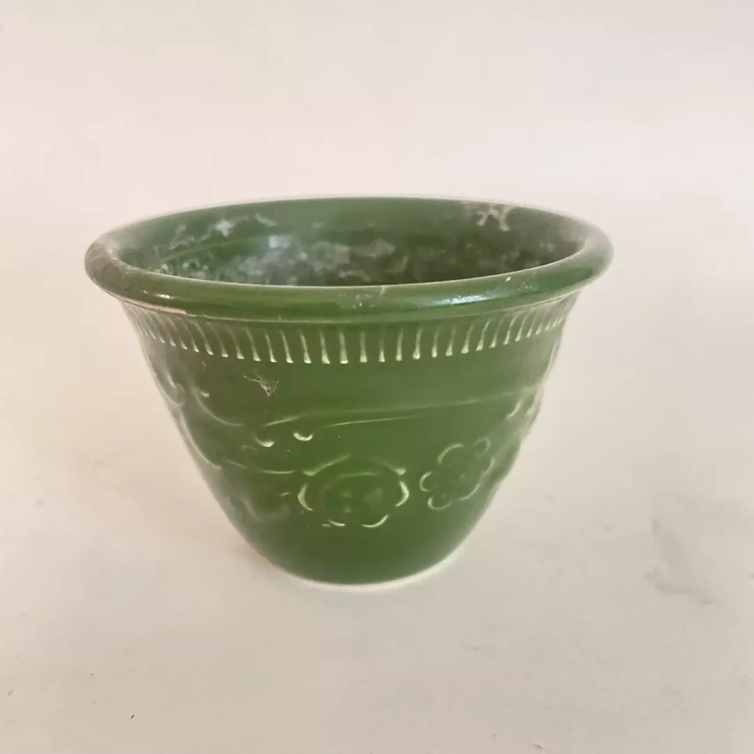 Small Green "Planter" thumbnail