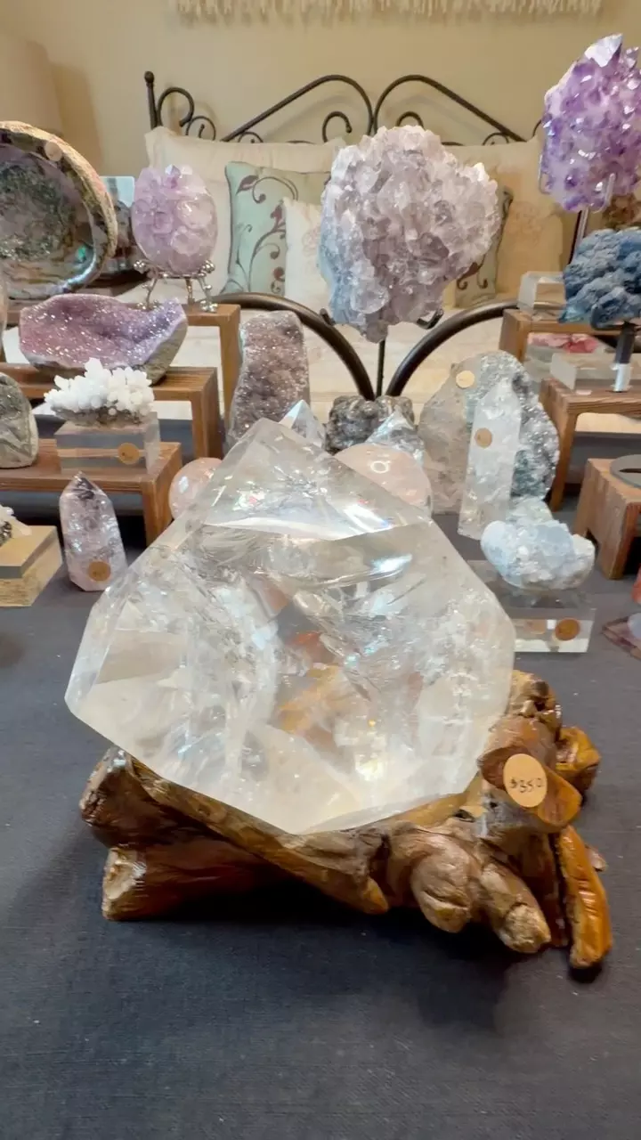 Clear Quartz Freeform thumbnail