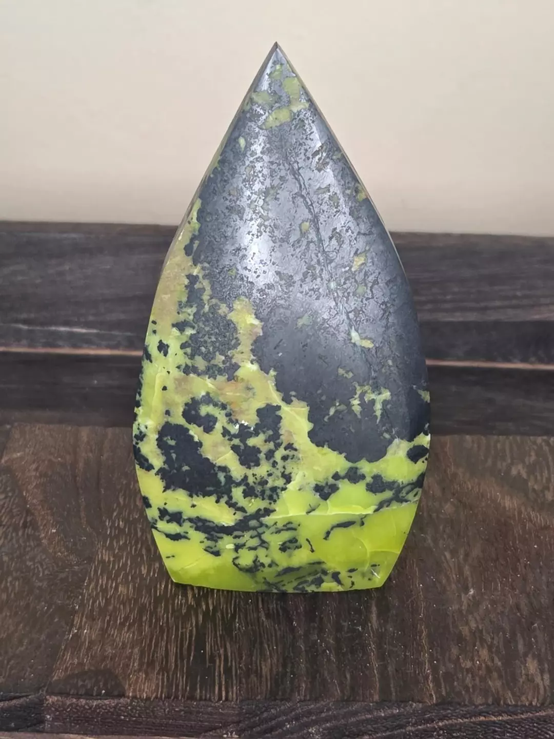 Green opal tear drop thumbnail