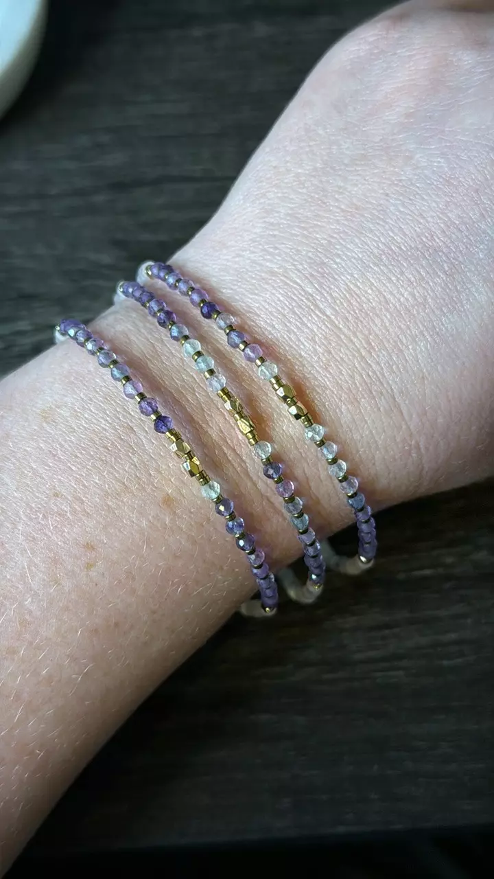 $15 | Inner Peace - Fluorite, Amethyst, Howlite, Rose Quartz thumbnail