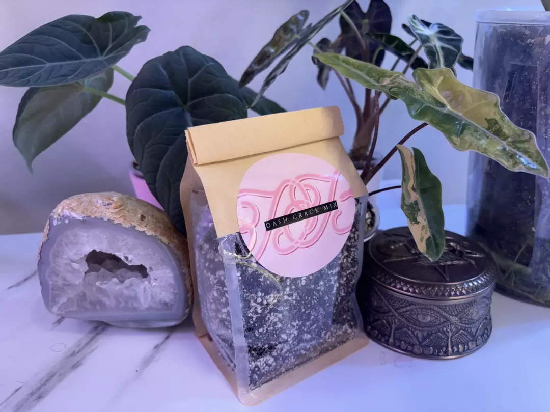 ✨Dashing Botanicals Dash Crack Mixture✨ thumbnail