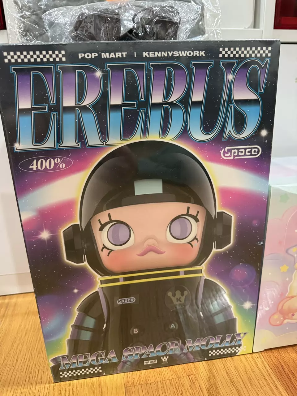 Space Molly 400% Erebus thumbnail