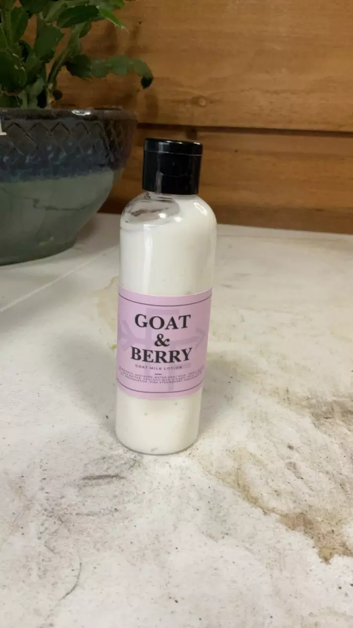 Goat & Berry Lotion thumbnail