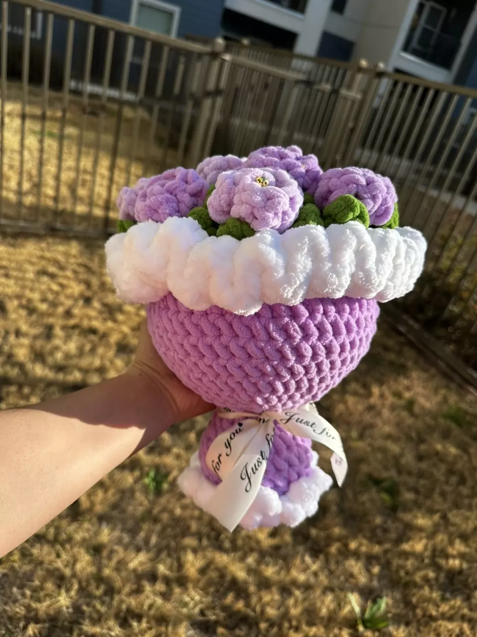 Chunky Rose Bouquet thumbnail