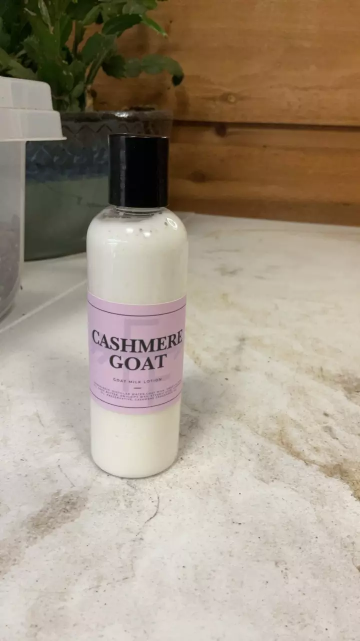 Cashmere Goat Lotion thumbnail