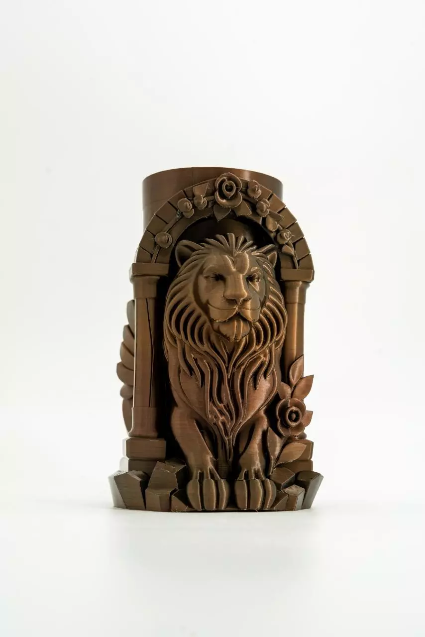 Lion's Gate - 2.5in holder pot - Aged Brass thumbnail