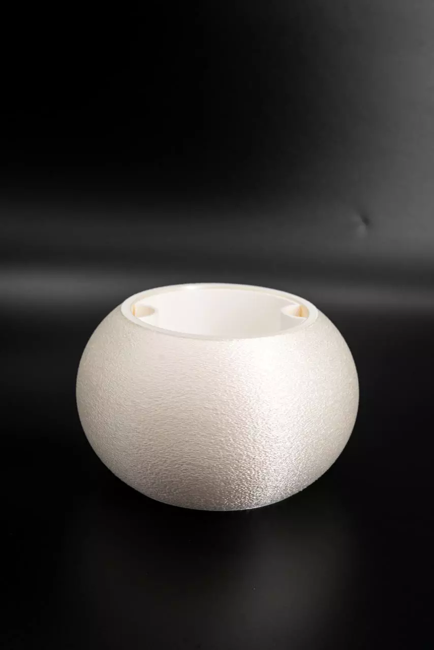 Rono 4in Self-watering - Silk White thumbnail