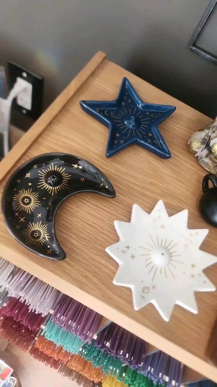 Glass Incense Burners thumbnail