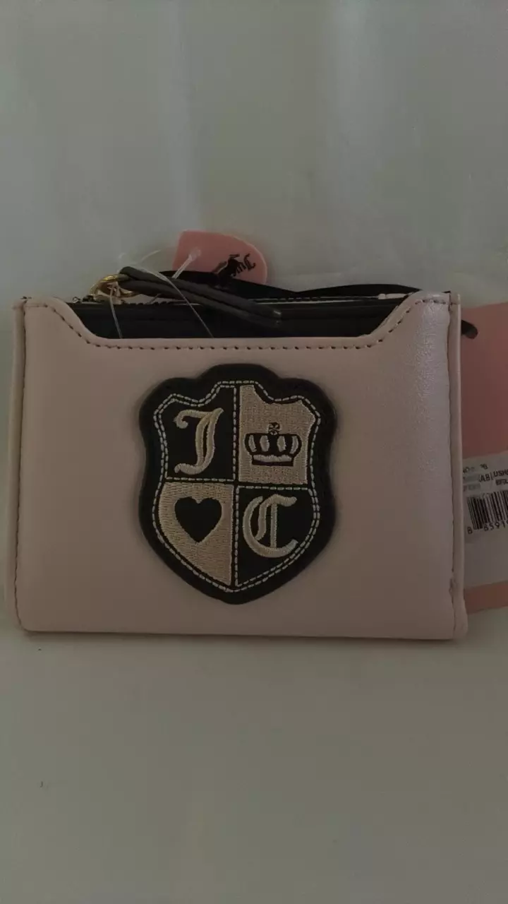 Juicy couture wallet thumbnail