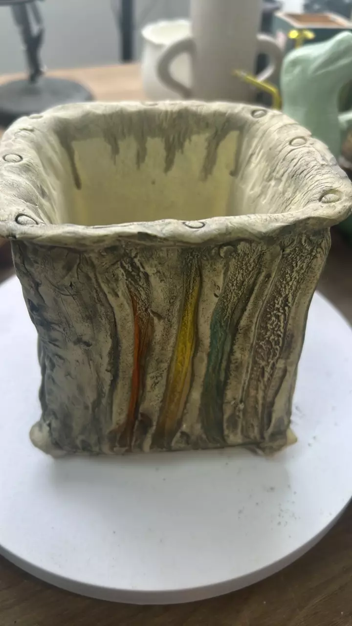 554 planter | 4x4 inches thumbnail