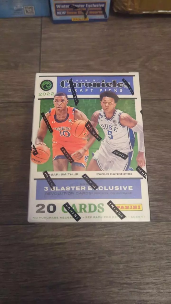 4 CARD PACK - 2022 Chronicles draft picks thumbnail