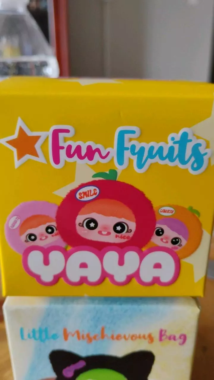 Yaya Fun Fruits sealed box thumbnail