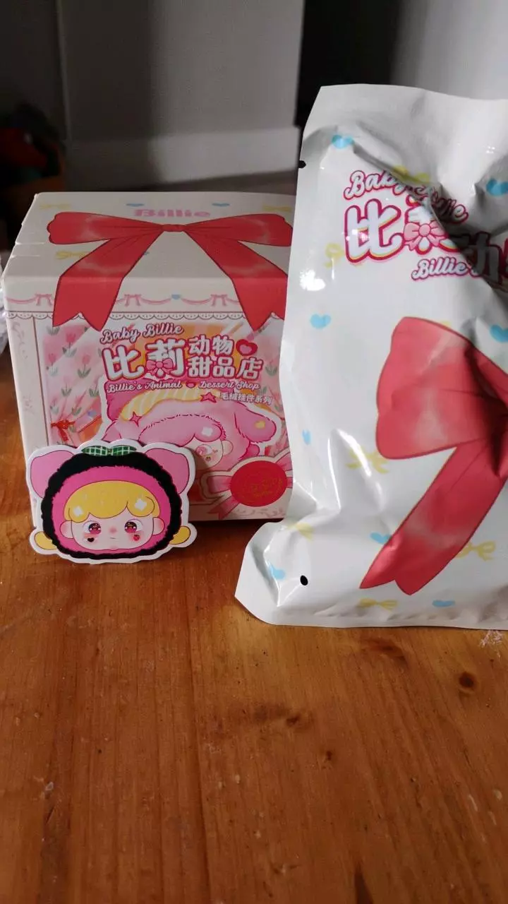 Baby Billie Dessert Shop Piggy Cake Roll thumbnail