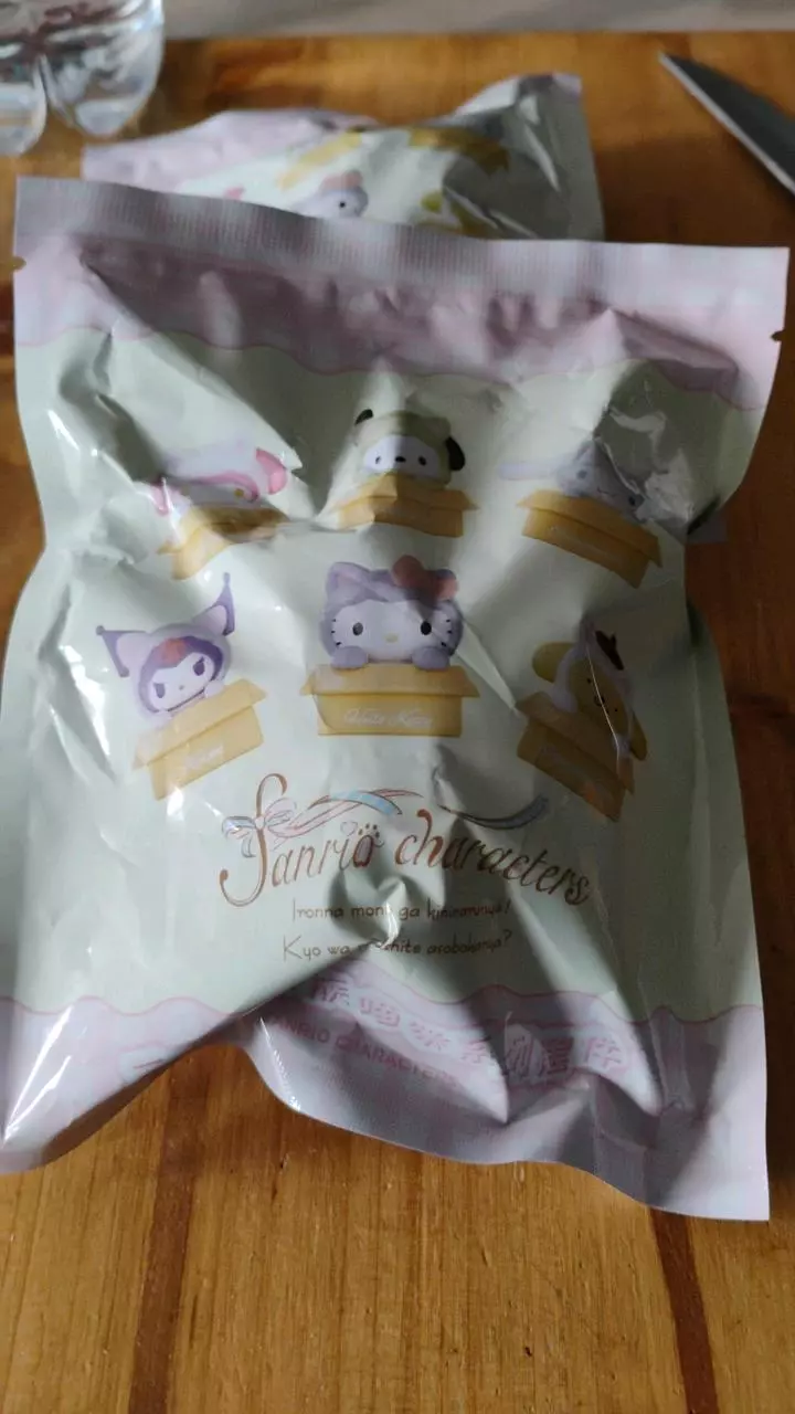 Sealed Sanrio Character Blind bag thumbnail