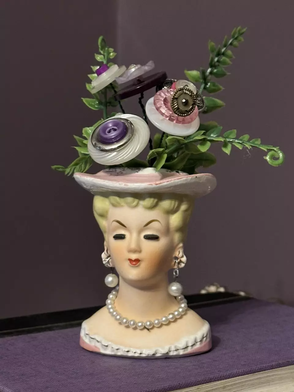 #43 Mini Lady Head Vase 3 1/2” thumbnail