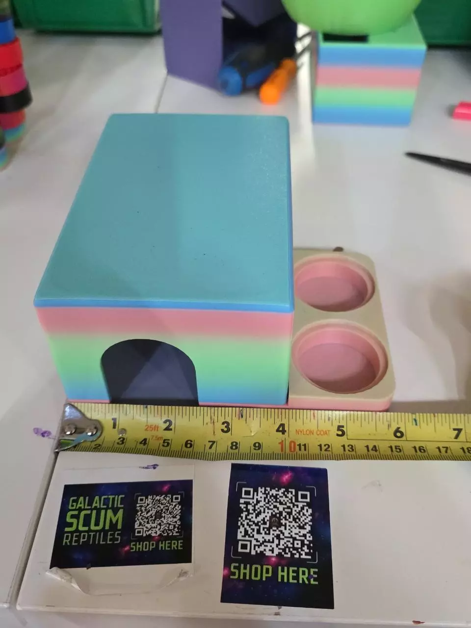 NEW ***Larger DogHouse with Feederfor 1/2 OZ thumbnail