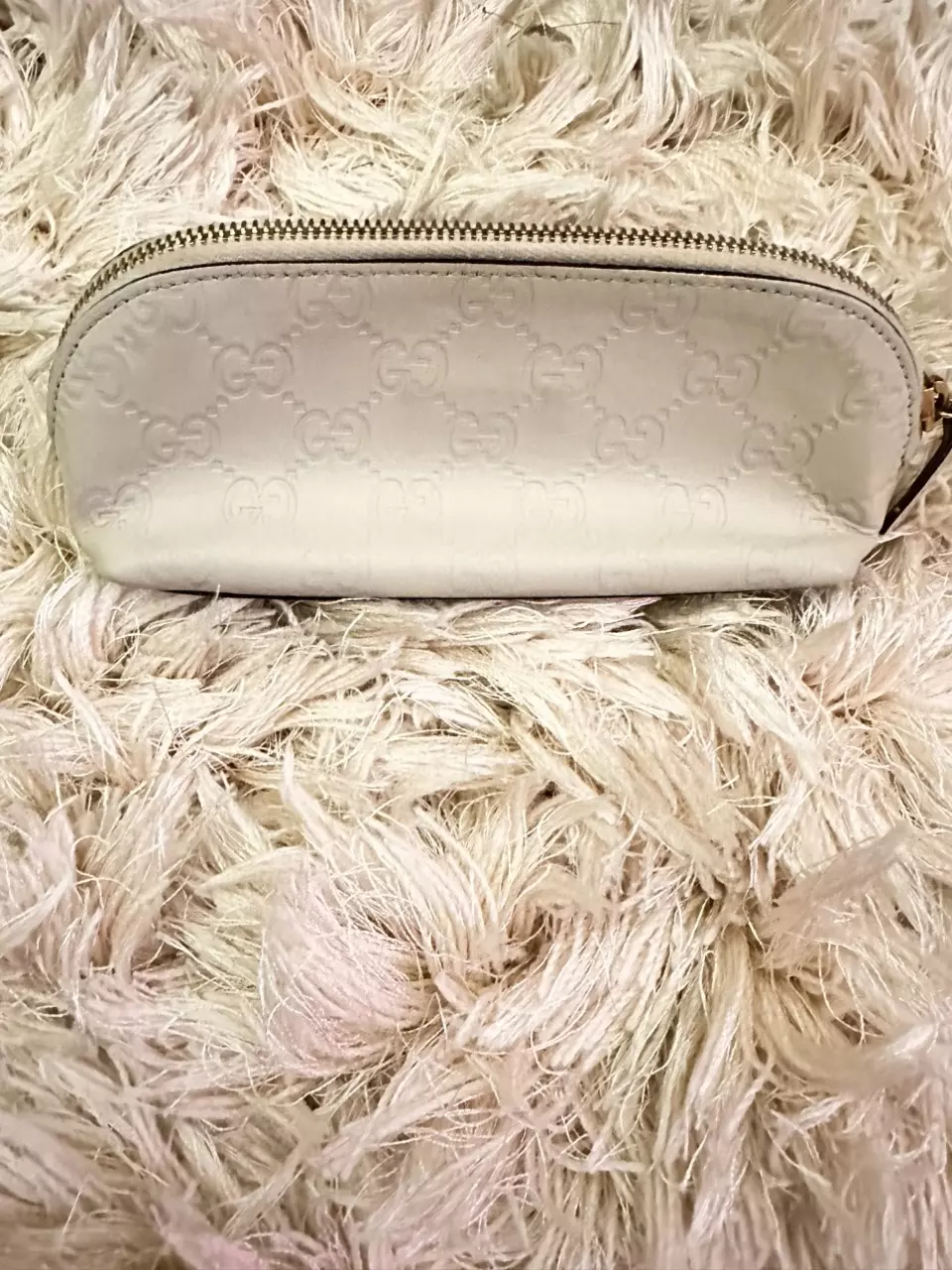 Gucci makeup bag thumbnail
