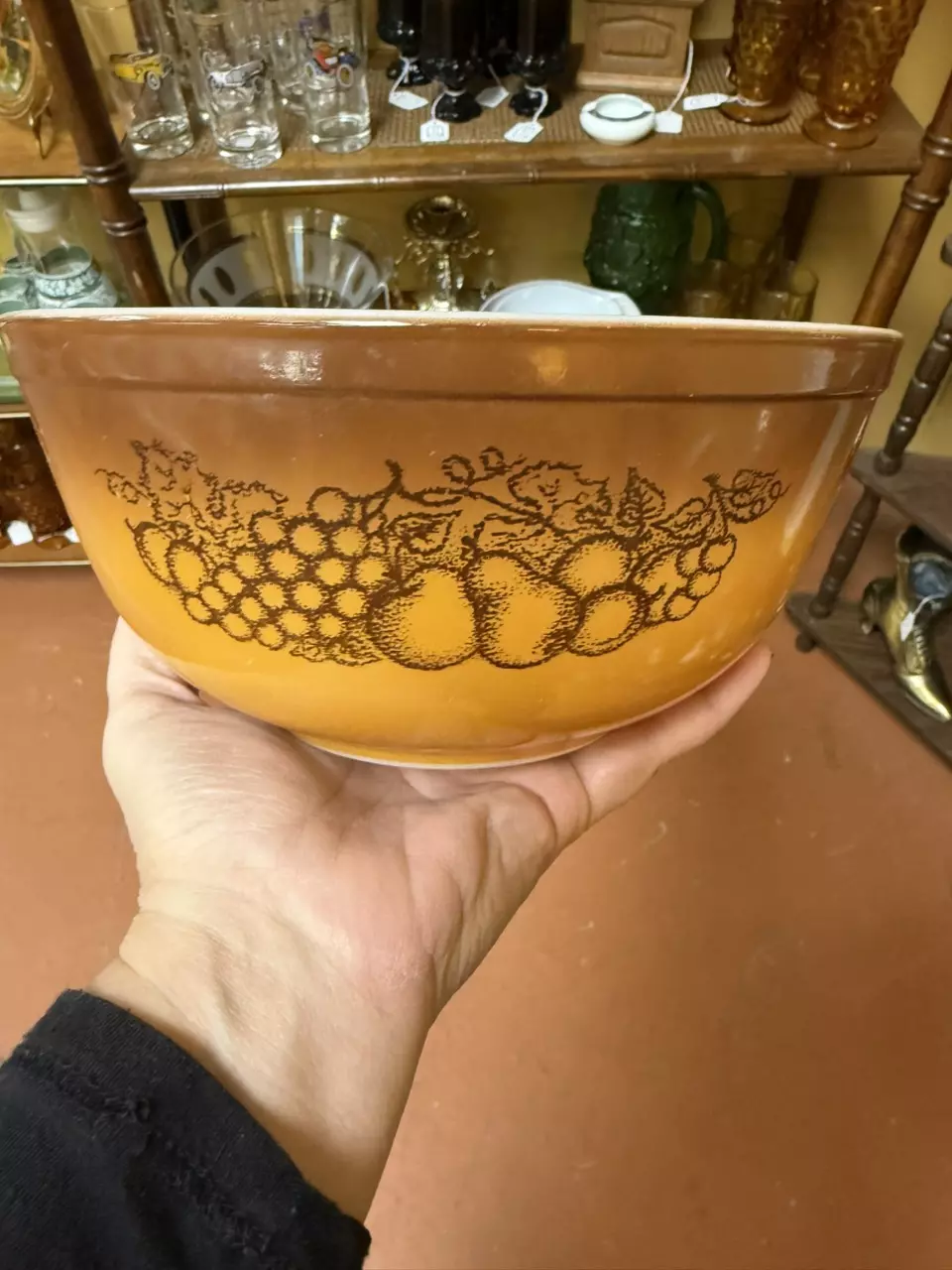 Pyrex Old Orchard 402 thumbnail