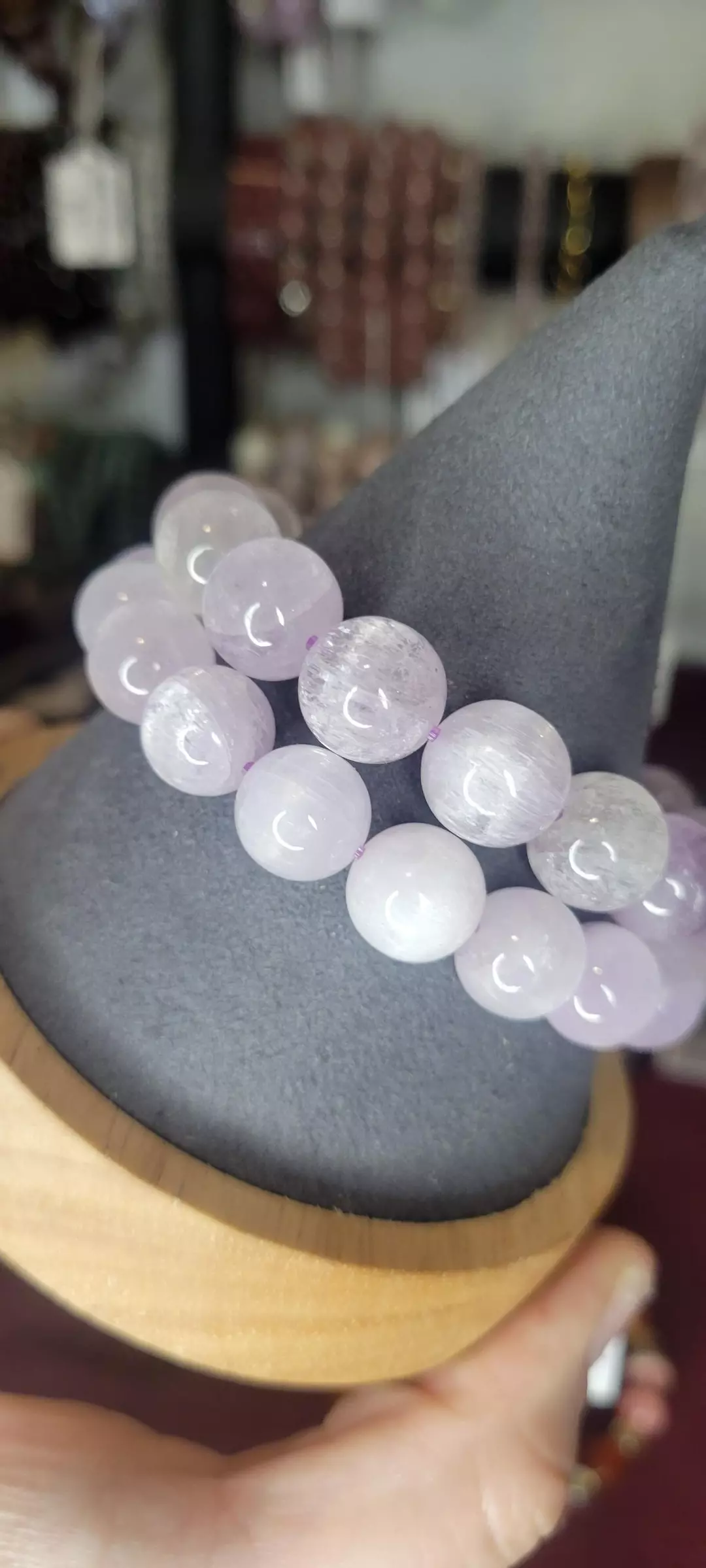 Ice kunzite 11.5-12mm thumbnail