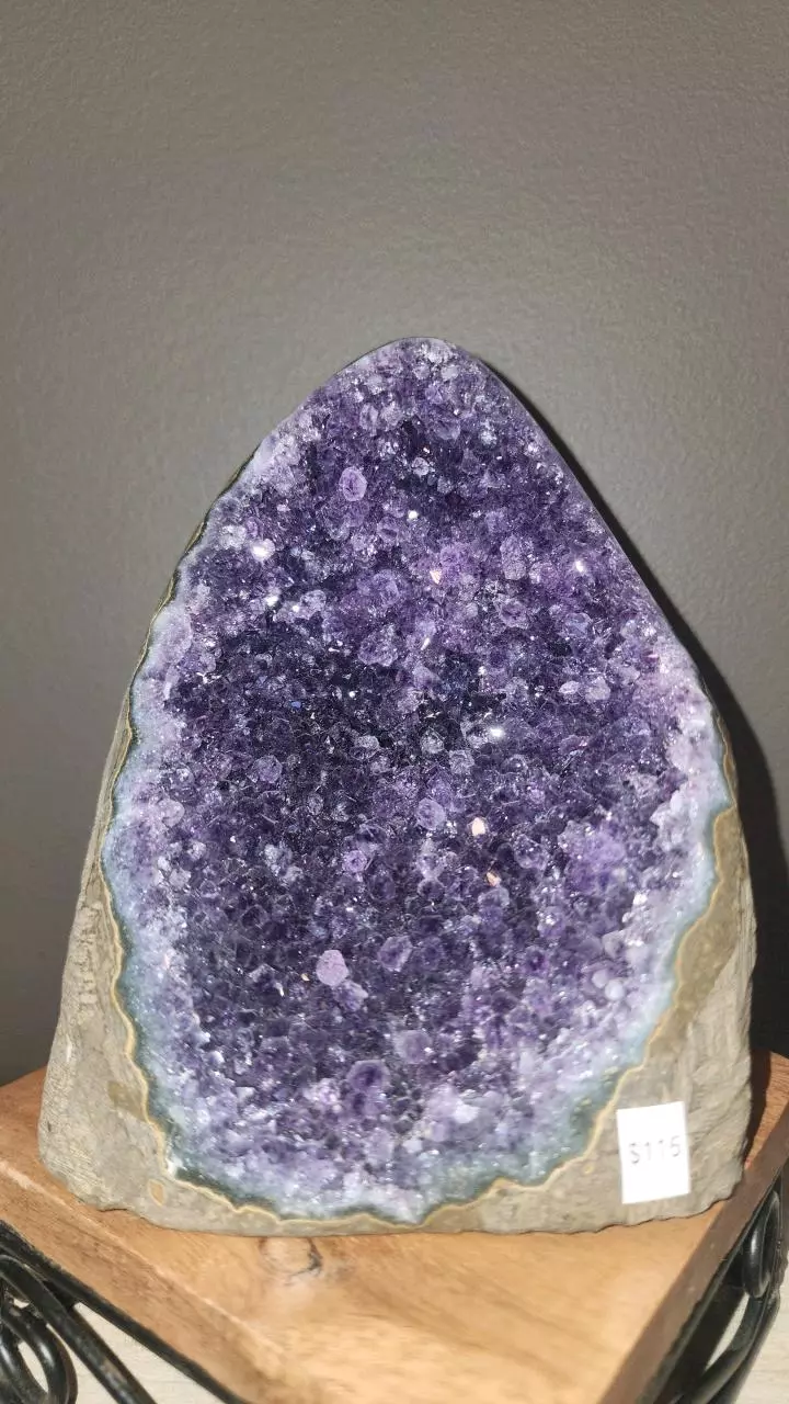 Ameythst geode egg shaped thumbnail