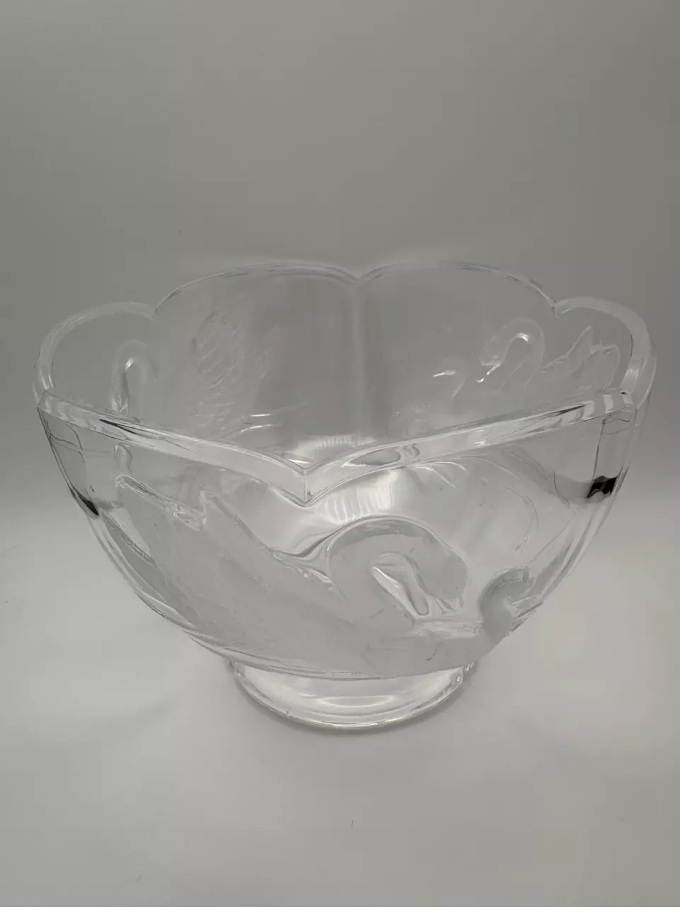 6” Swan Motif Dish - Pingdom Kit thumbnail