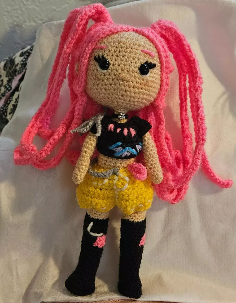 ✨Mira✨ K-POP Demon Hunters Doll thumbnail