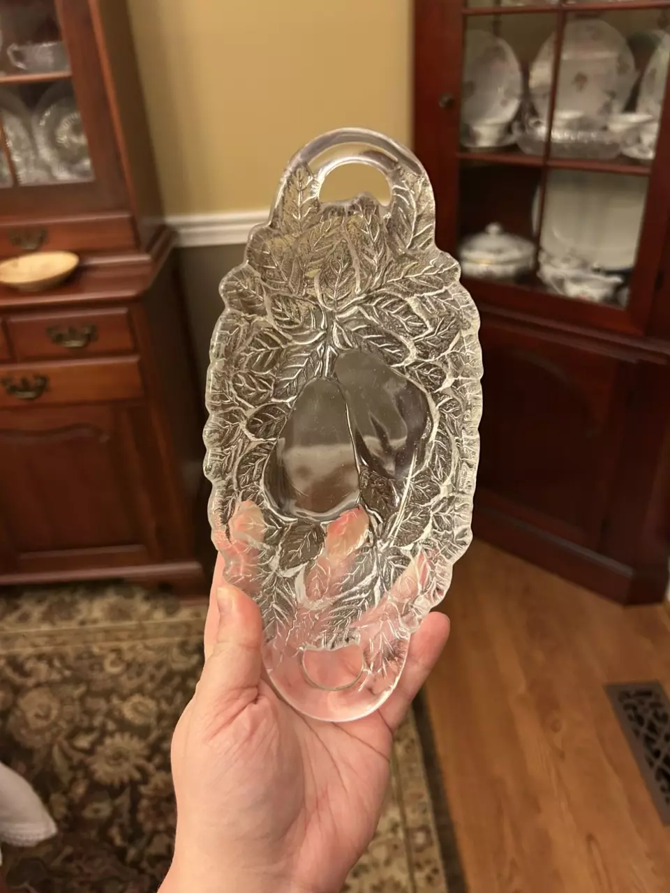 Indiana Glass Avocado “Sweet Pear” thumbnail