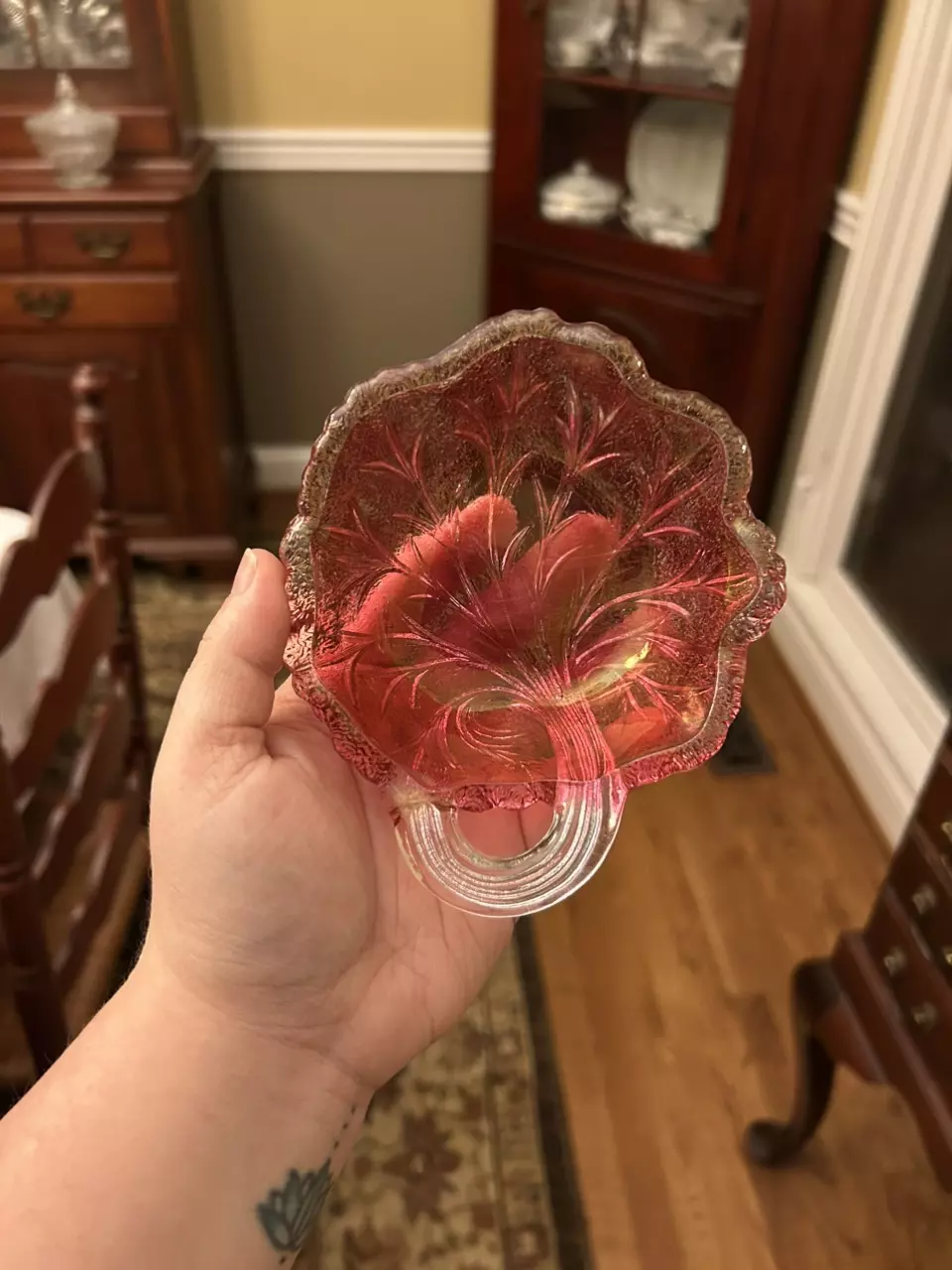 Indiana Glass Pebble Leaf dish thumbnail