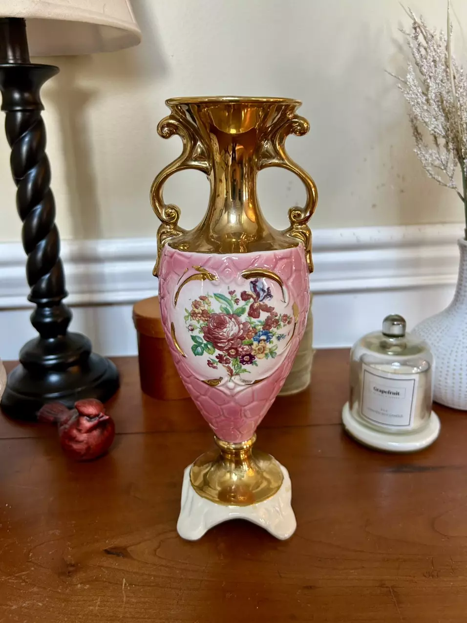 Vintage Porcelain Vase thumbnail