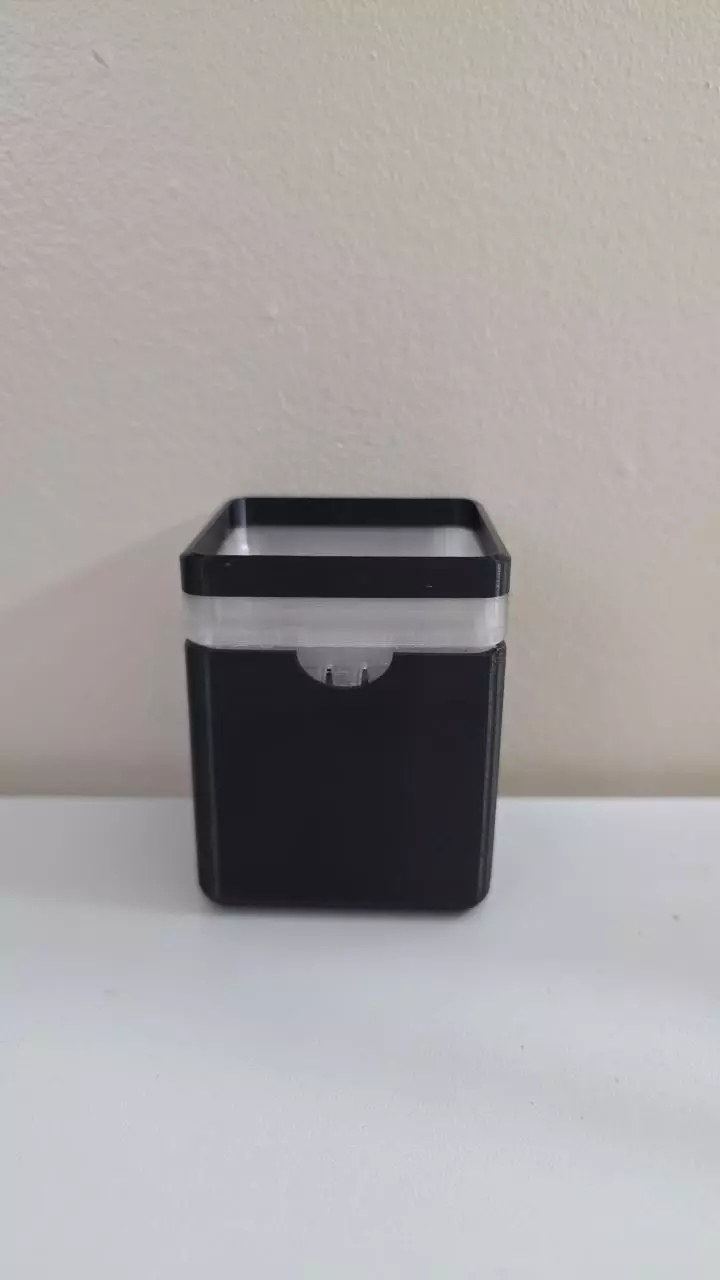 Self watering planter thumbnail