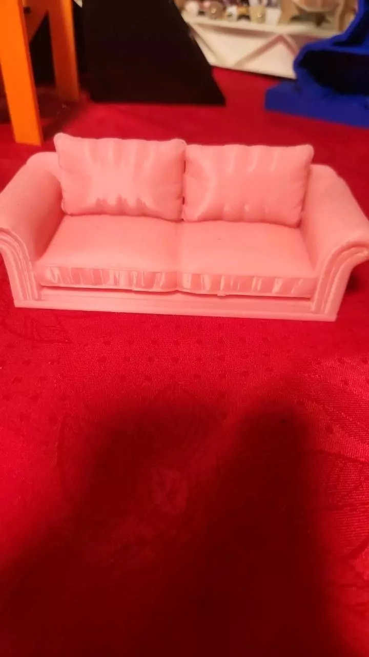 Pink Couch 3D Printed thumbnail