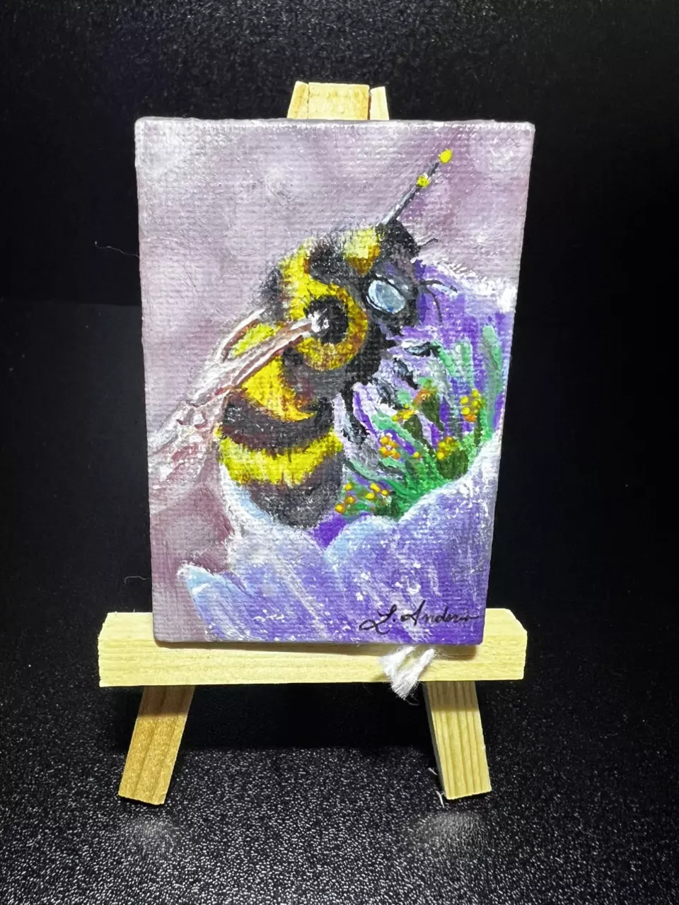Acrylic bee painting thumbnail