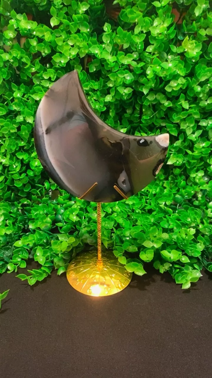 Volcano agate Moon thumbnail