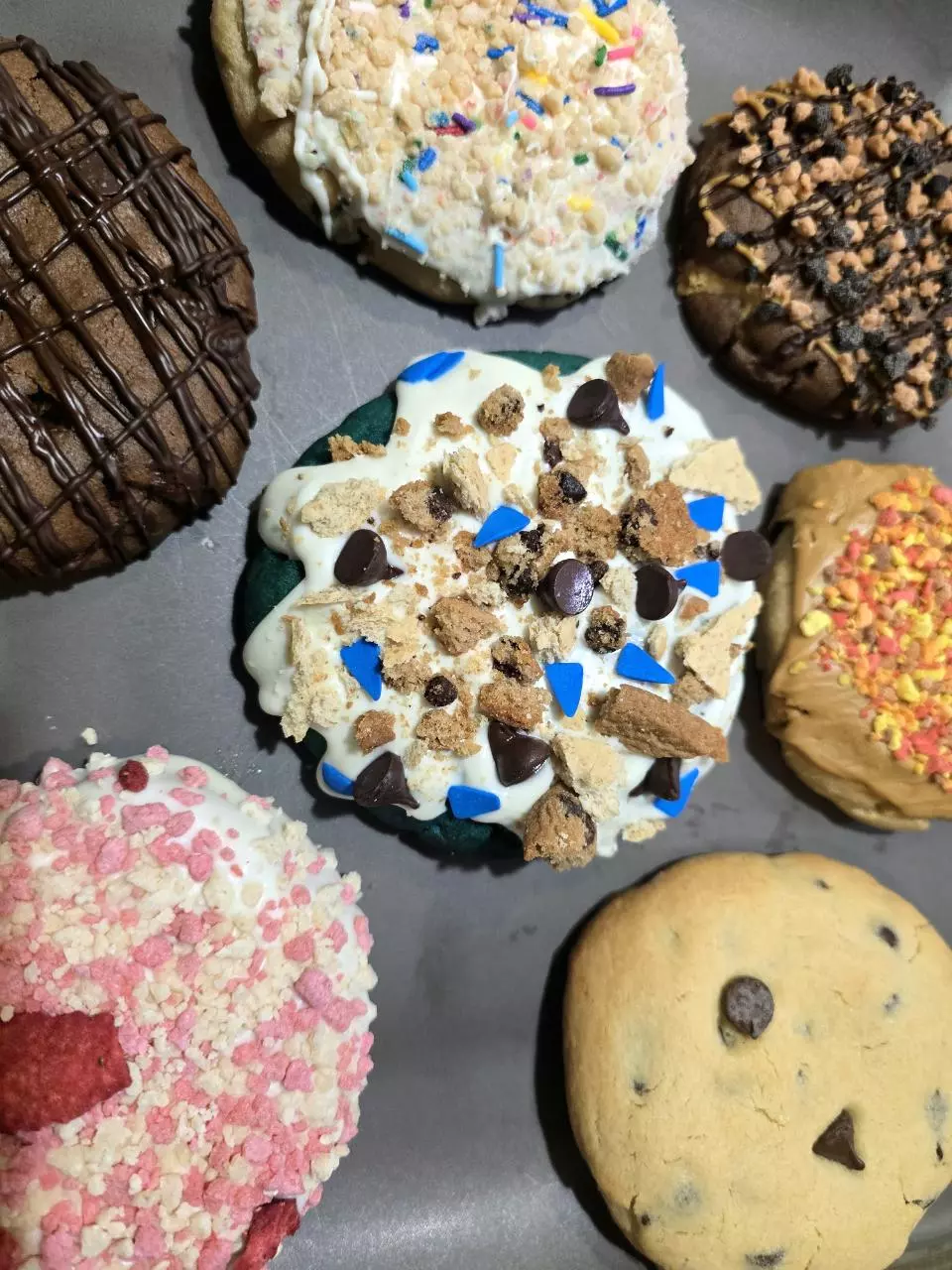 1 Dozen Gourmet Cookies thumbnail