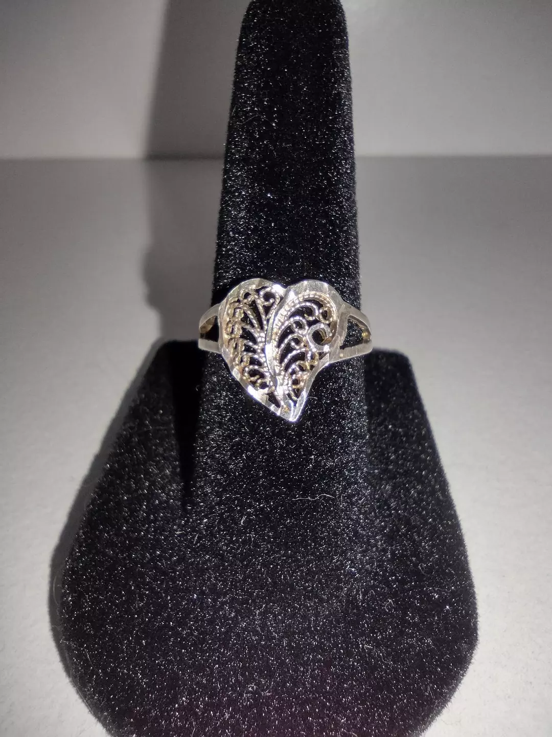Vintage Filagree Ring Size 6 thumbnail