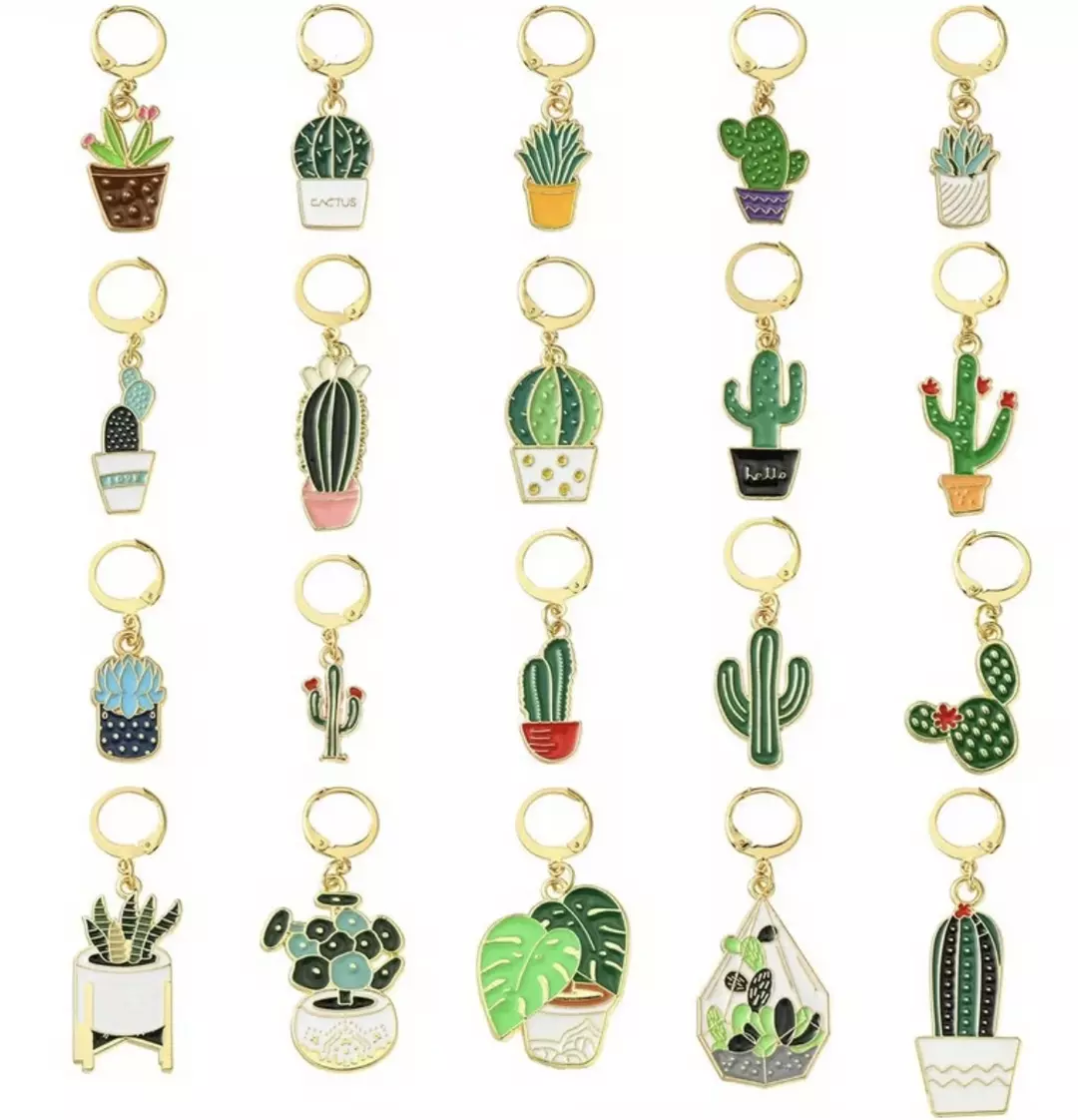 Add Planty keychain to order thumbnail