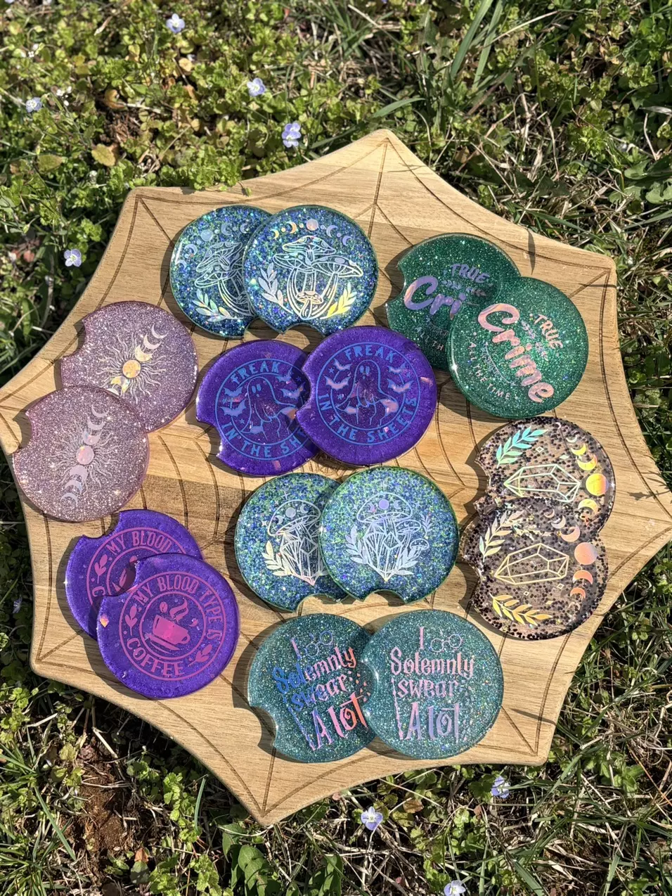 🖤✨2  pack of glittery holographic coasters for your car  ✨🖤 thumbnail