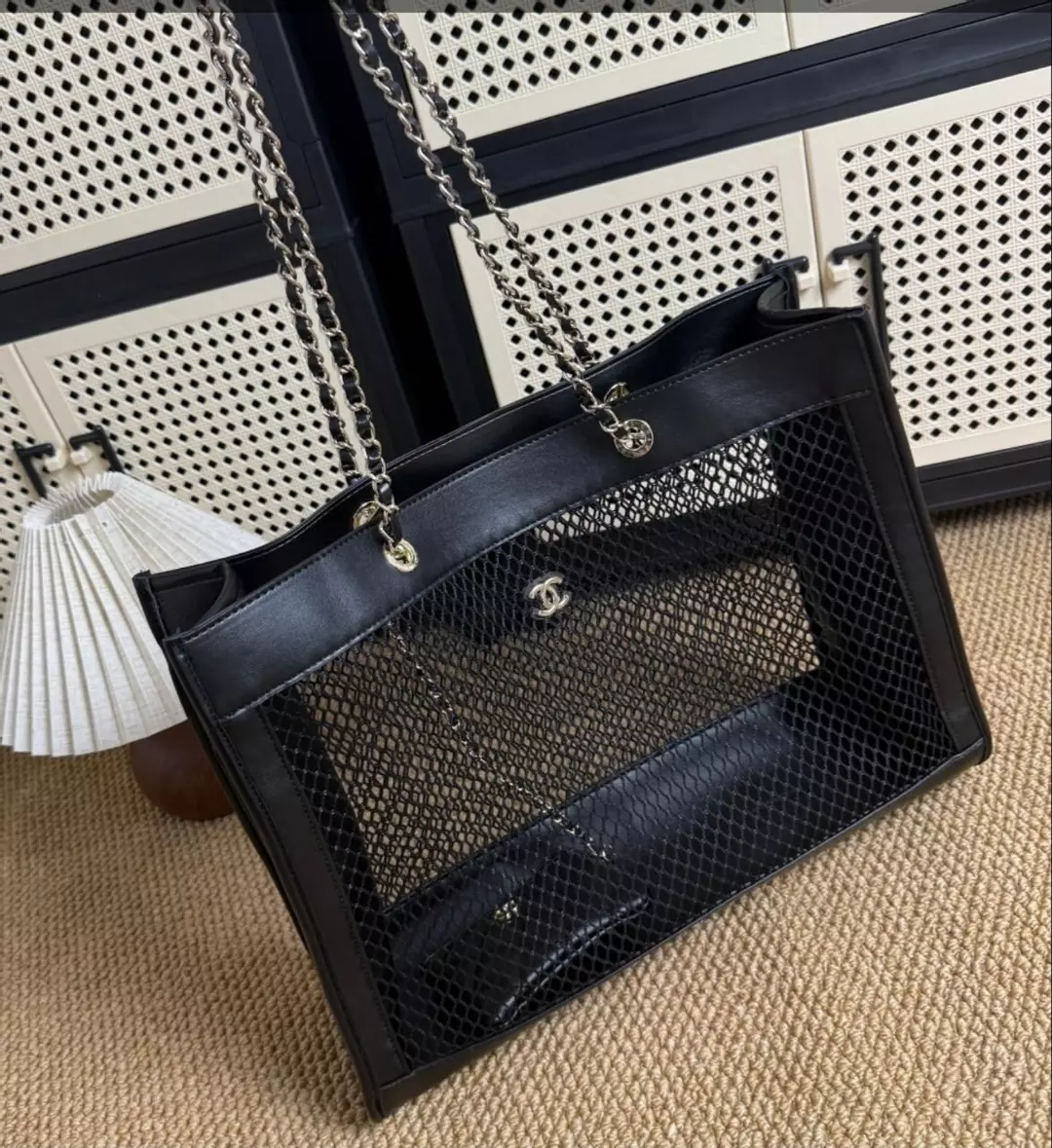 New CHANEL VIP Gift With Purchase Beauty Black Mesh Tote Bag With Small Pouch thumbnail