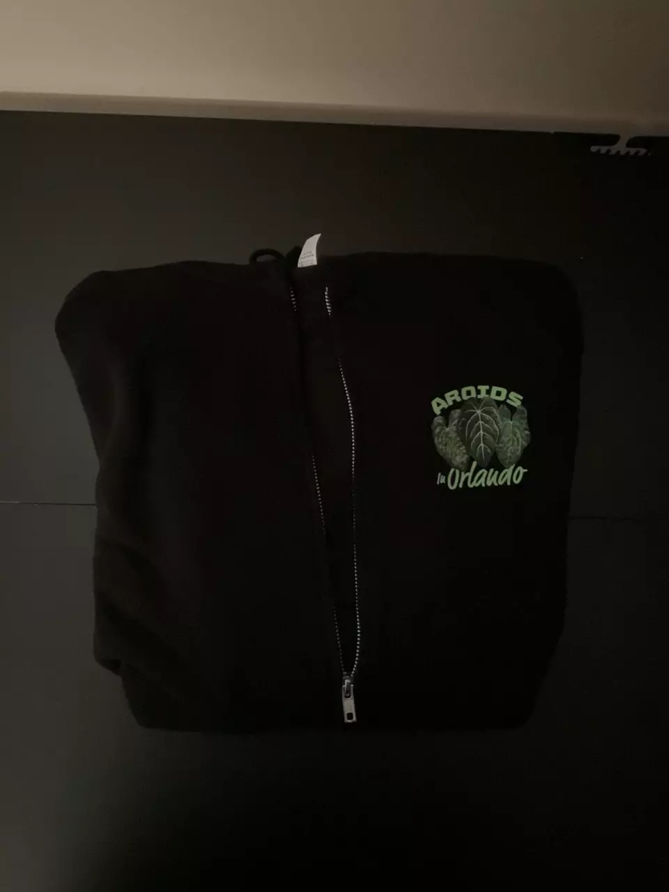 Black zip up jacket - Large thumbnail