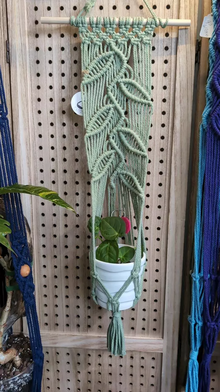 C726698- Falling leaf pattern your color choice thumbnail