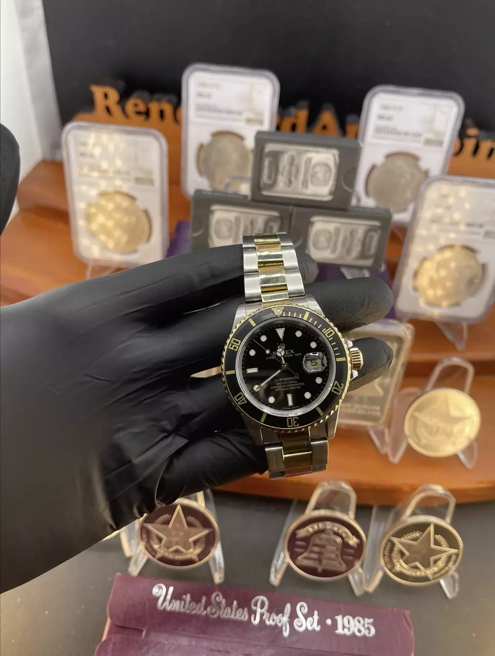 Ref 16803 Submariner Rolex thumbnail