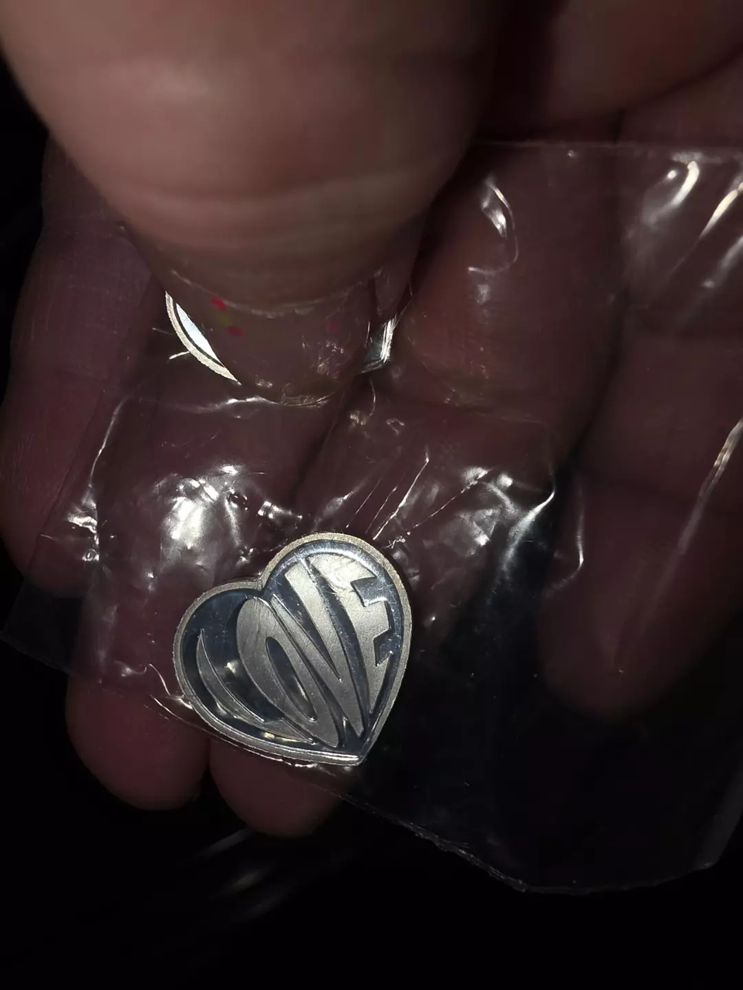 1/10 Silver Love Heart thumbnail