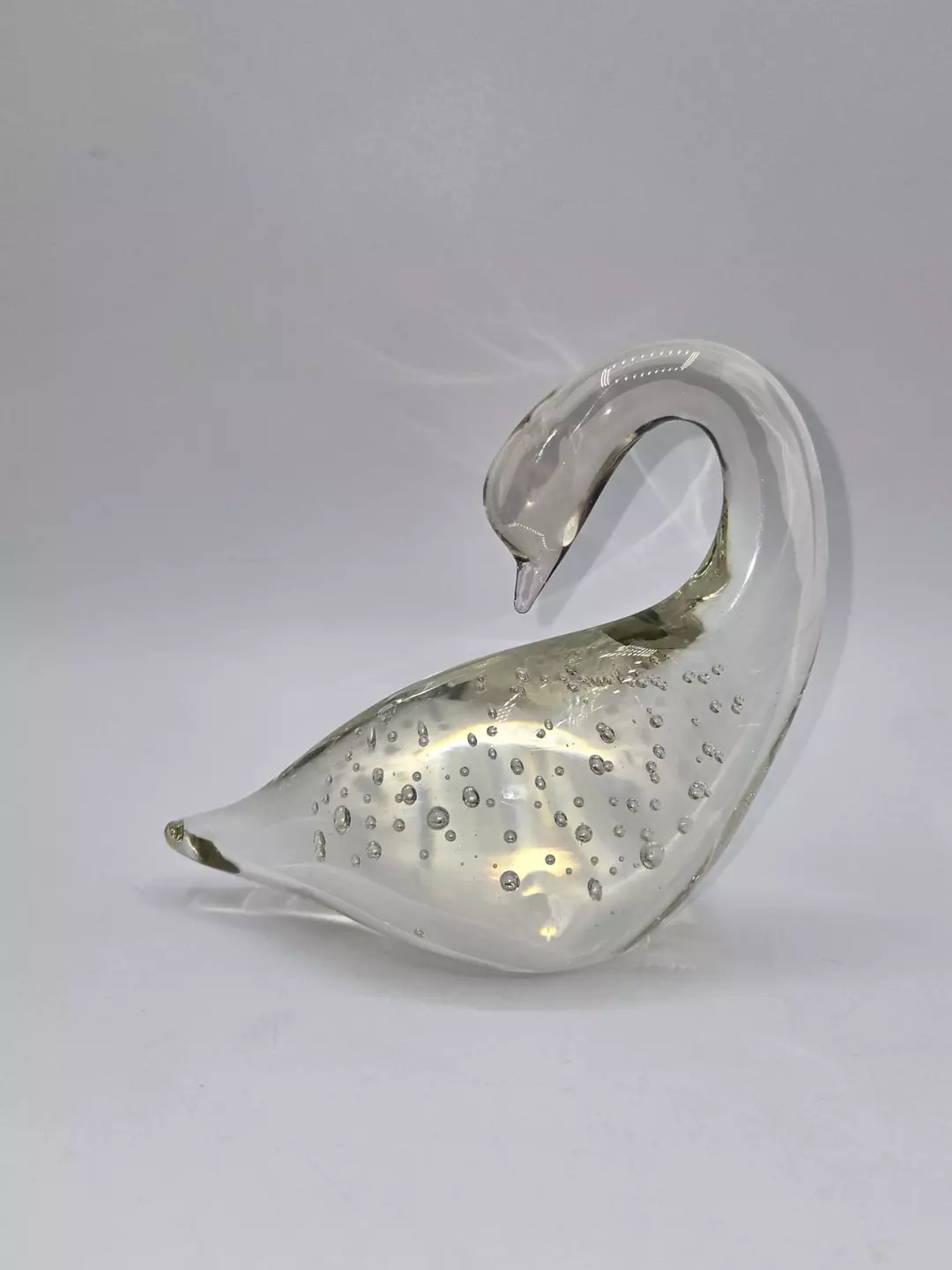 I.W. Rice & Co Art Glass Swan Controlled Bubble Clear Mid Century Decor 5” thumbnail