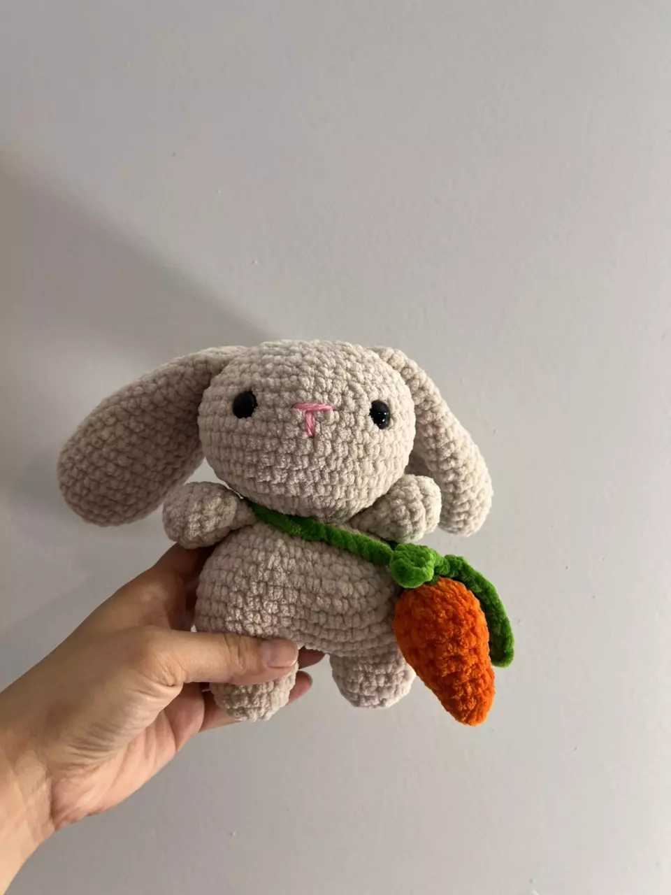 Bunny with carrot bag thumbnail