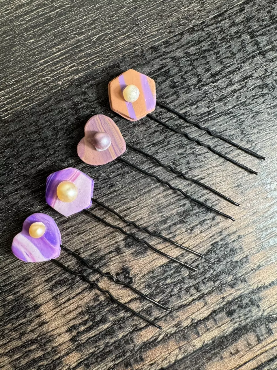 Propagation Pins with Real Pearls (H) thumbnail