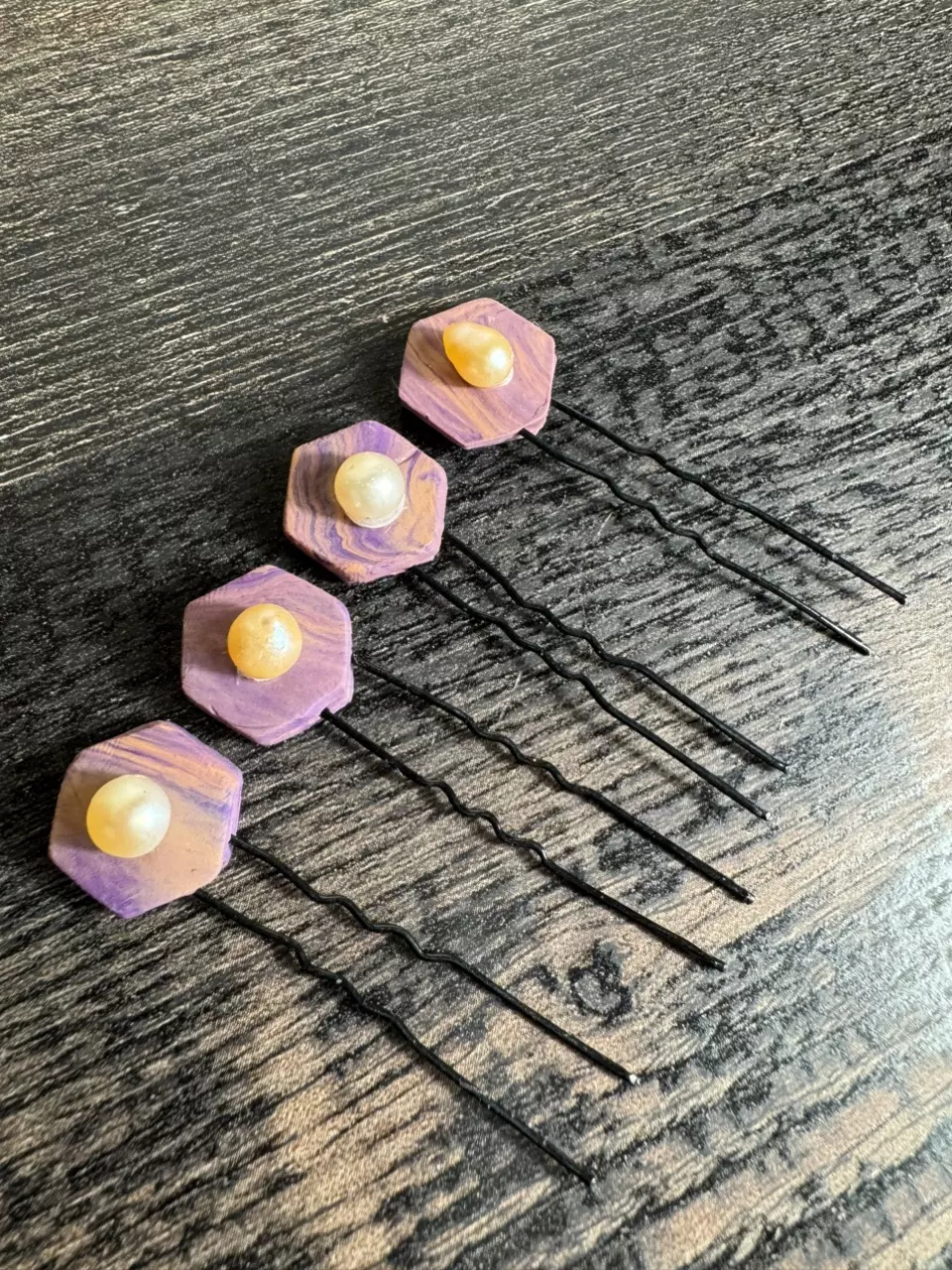 Propagation Pins with Real Pearls (G) thumbnail